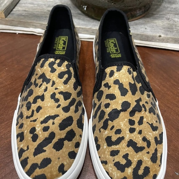 Keds Womens Double Decker Leopard Print Canvas Slip On Sneakers - Picture 5 of 12
